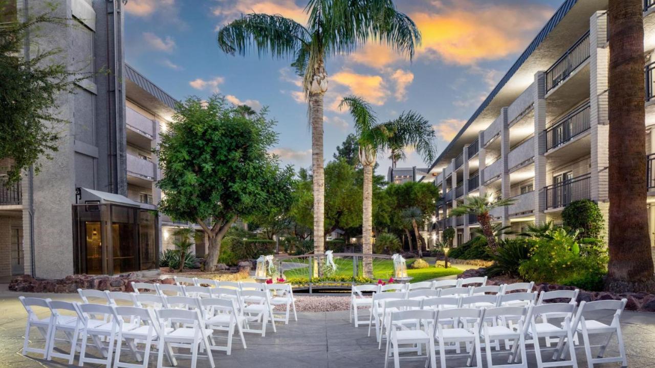 Holiday Inn And Suites Phoenix Airport North By Ihg Exteriér fotografie
