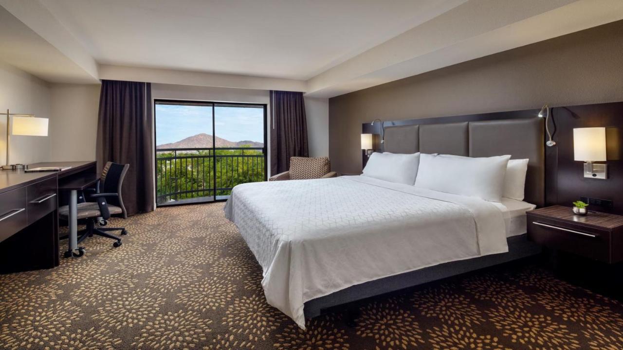Holiday Inn And Suites Phoenix Airport North By Ihg Exteriér fotografie