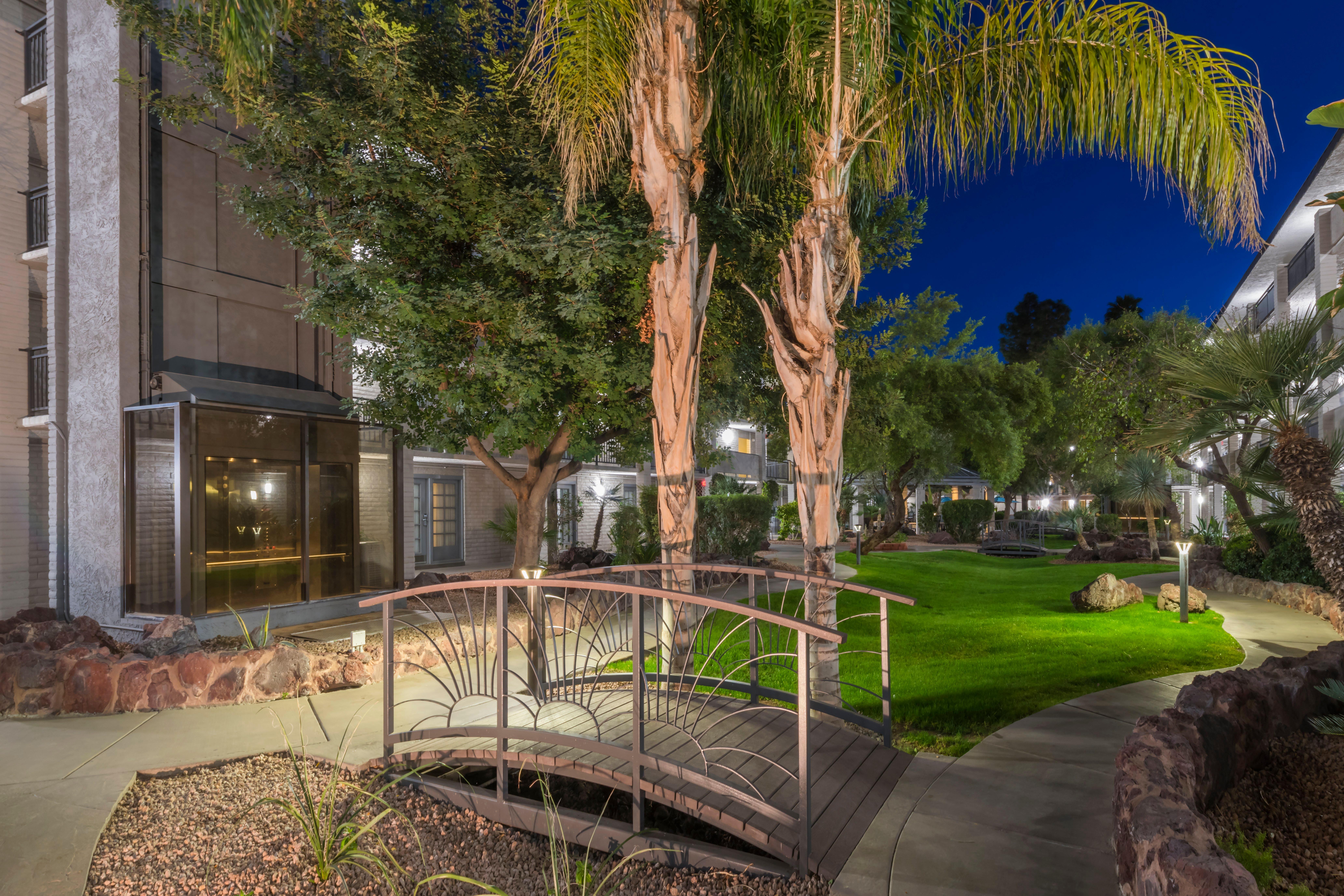 Holiday Inn And Suites Phoenix Airport North By Ihg Exteriér fotografie