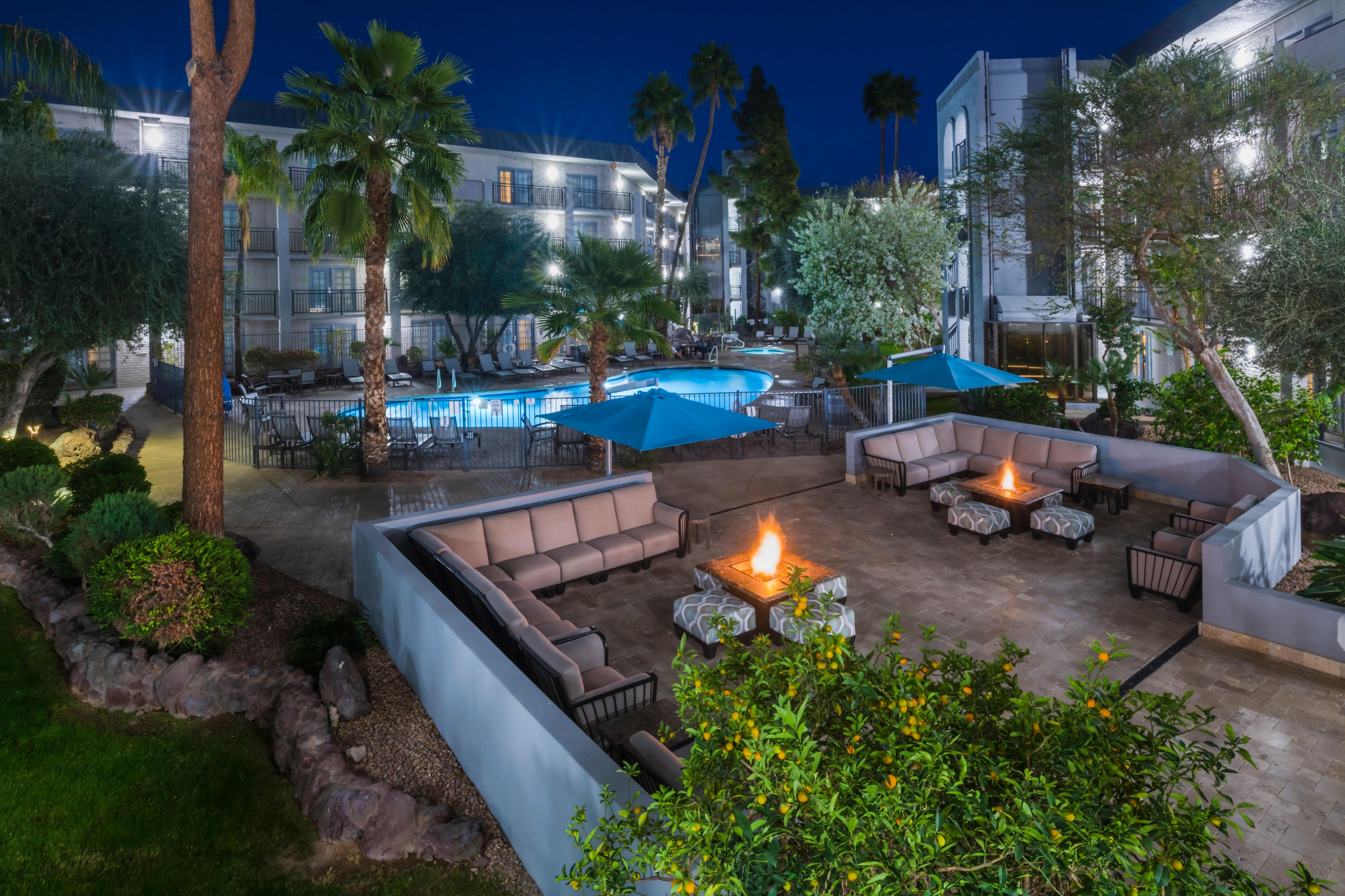 Holiday Inn And Suites Phoenix Airport North By Ihg Exteriér fotografie