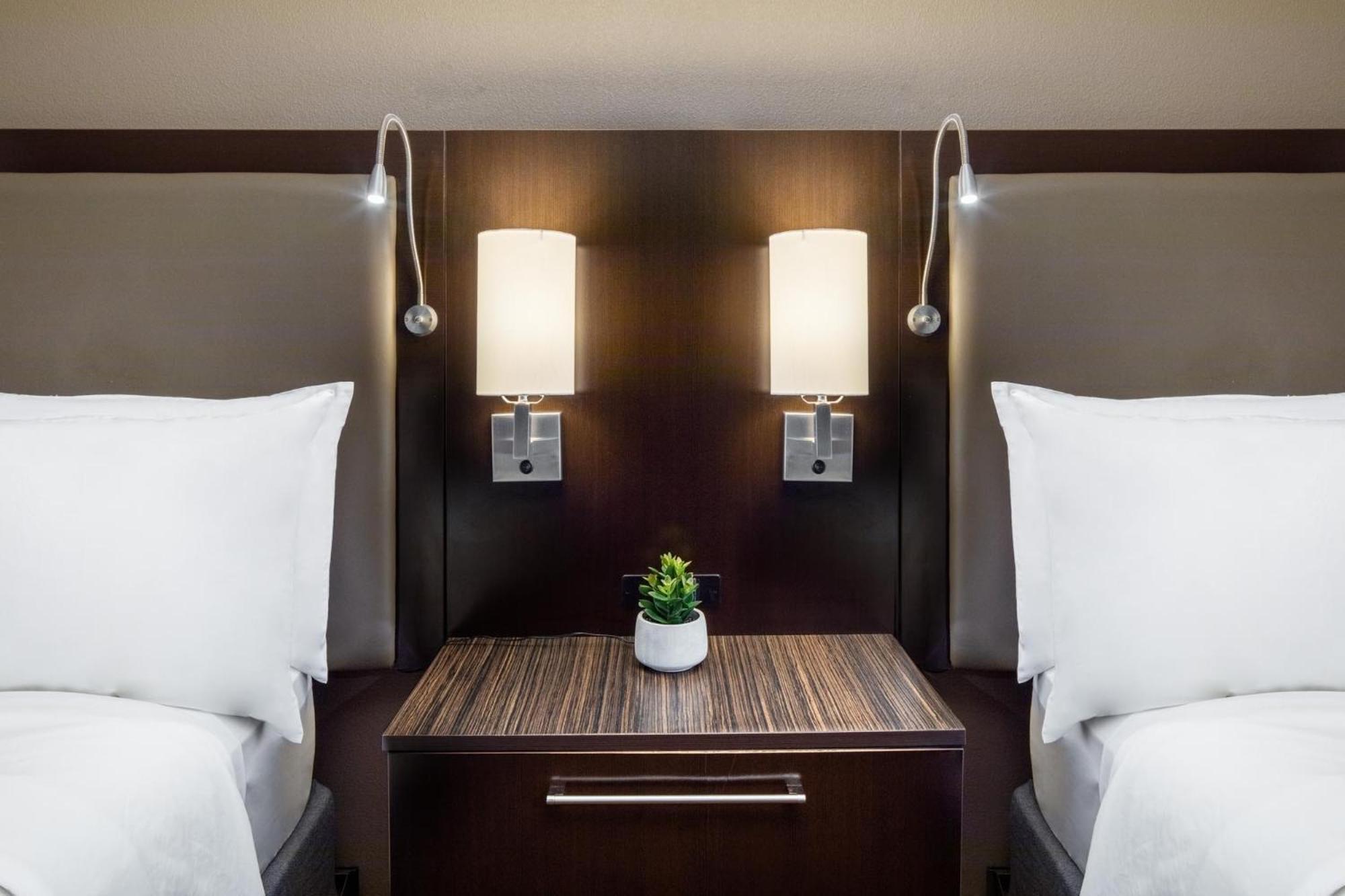 Holiday Inn And Suites Phoenix Airport North By Ihg Exteriér fotografie