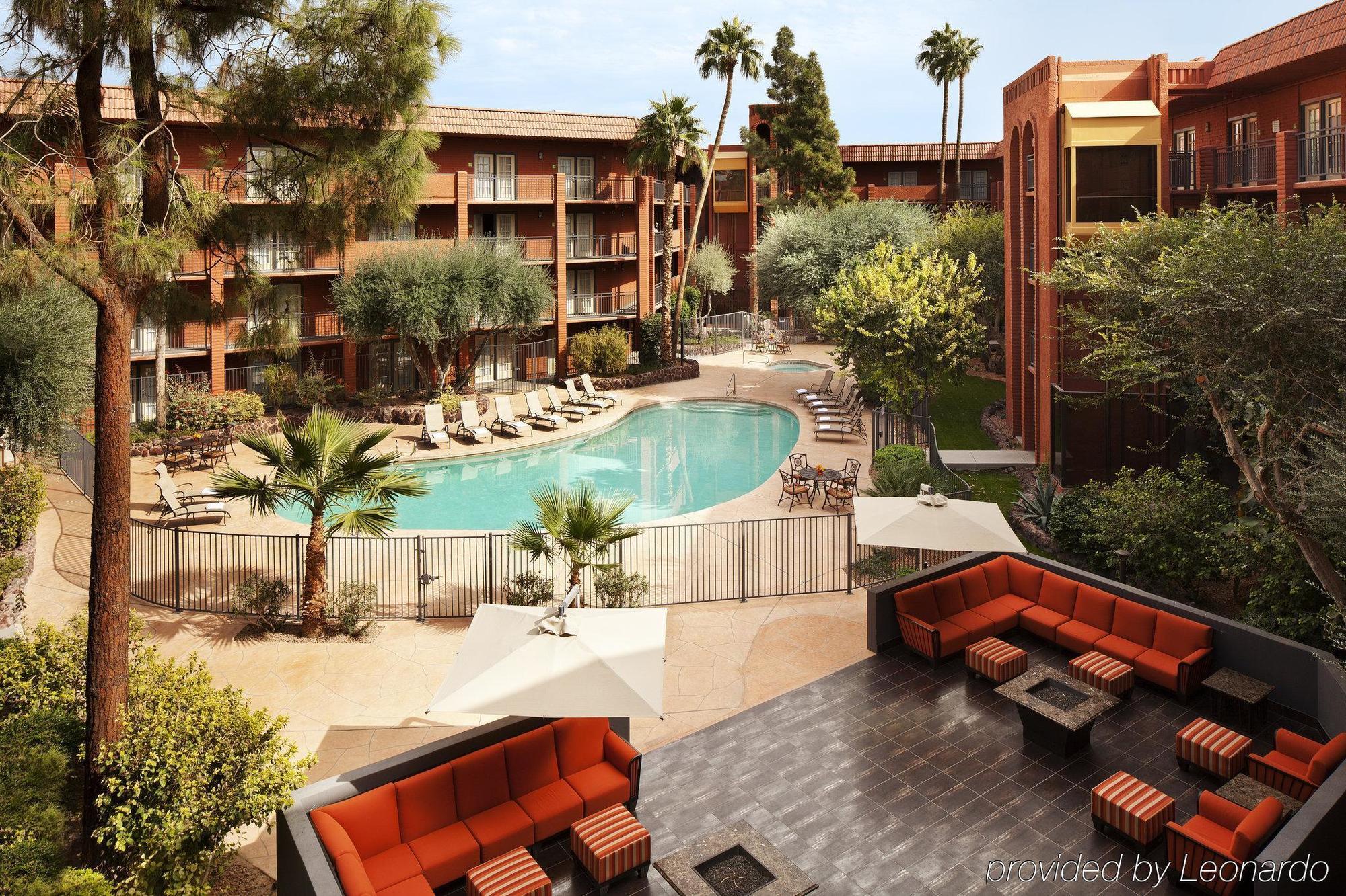 Holiday Inn And Suites Phoenix Airport North By Ihg Exteriér fotografie