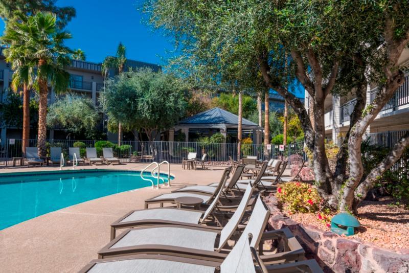 Holiday Inn And Suites Phoenix Airport North By Ihg Exteriér fotografie